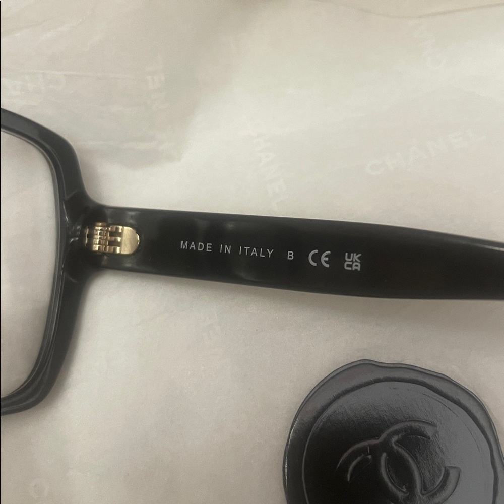 CHANEL Black and Gold Glasses (Authentic) - Picture 7 of 10